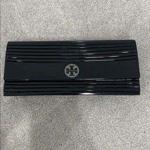 TORY BURCH RIBBED CLUTCH